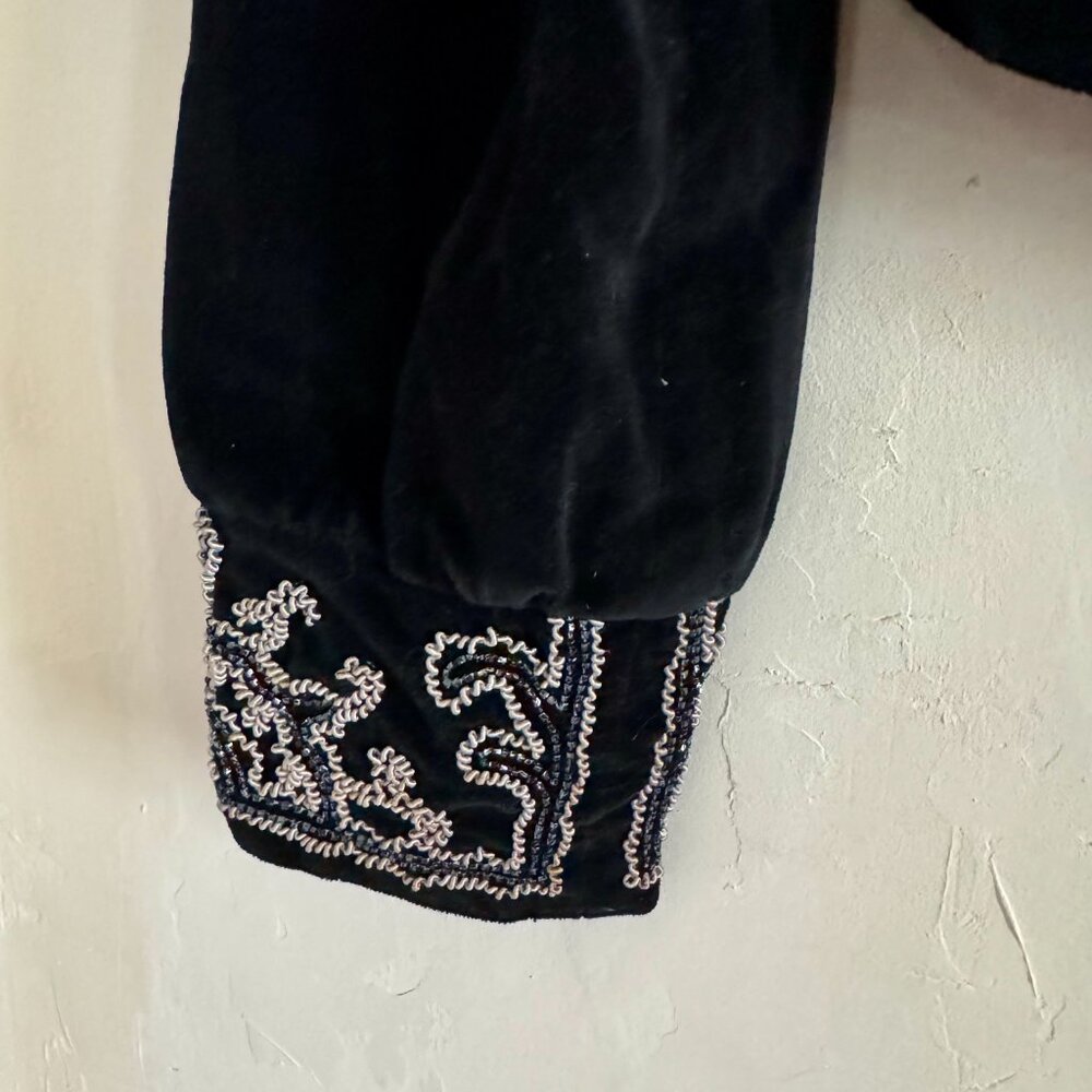 Vintage Bohemian Black Cropped Velvet Embroidered Beaded Jacket Size S - Picture 9 of 11
